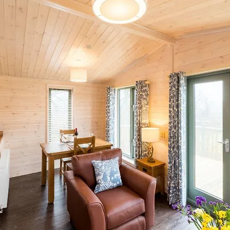 High Borrans, Holt Holiday home *